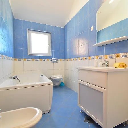 Naomi Apartment Brodarica (Sibenik-Knin)