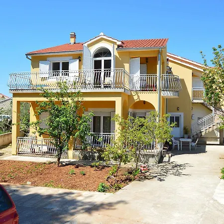 Naomi Apartment Brodarica (Sibenik-Knin)