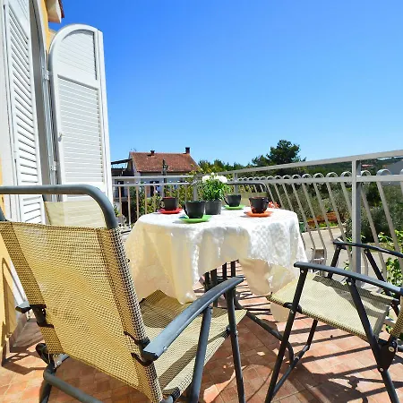 Naomi Apartment Brodarica (Sibenik-Knin)